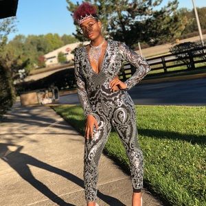 Fashion nova jumpsuit